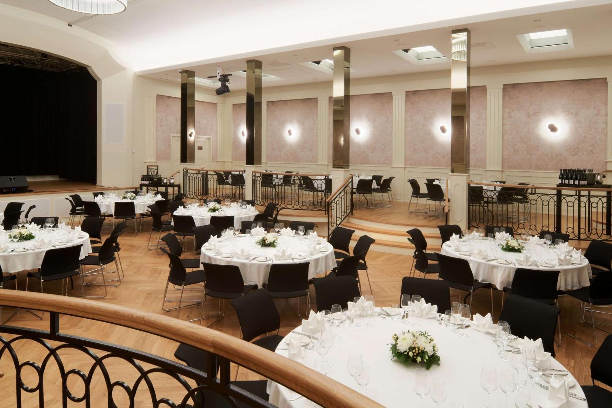 Iceland Parliament Hotel, Curio Collection By Hilton Reiquiavique Exterior foto