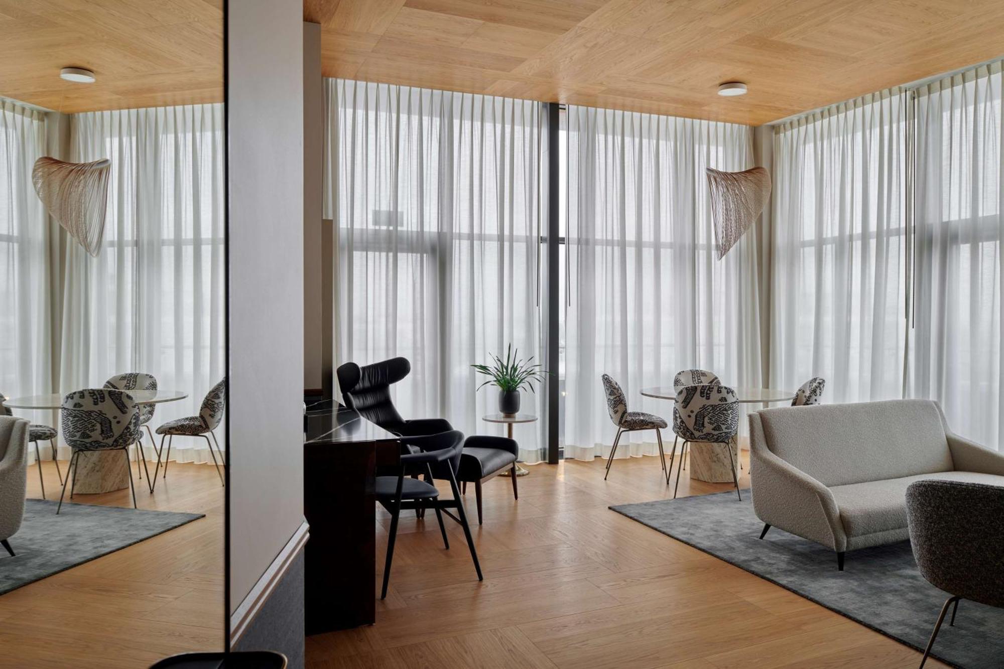 Iceland Parliament Hotel, Curio Collection By Hilton Reiquiavique Exterior foto